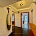Decebal, stradal, renovat recent, metrou Piata Muncii,